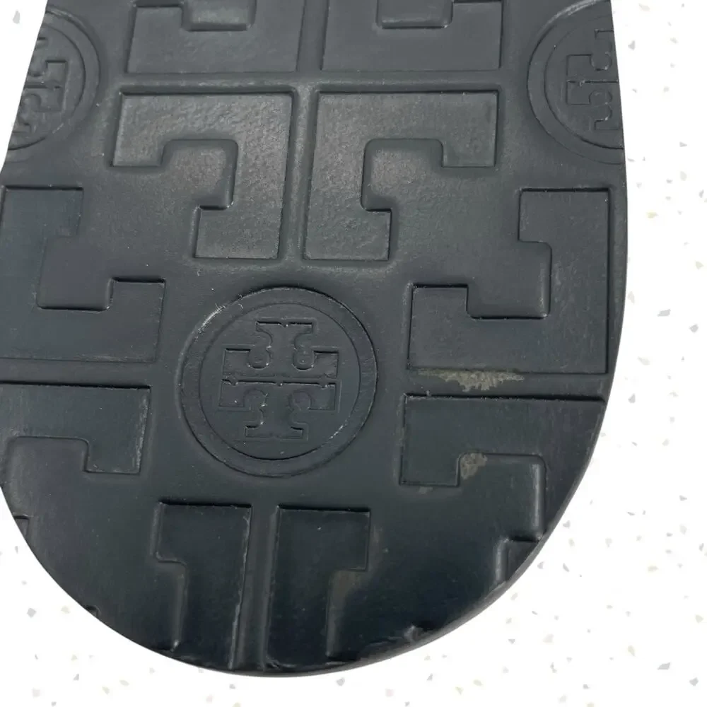Tory Burch Thora Stingray Black Leather Thong Sandals Smoke Silver Foil Size 10